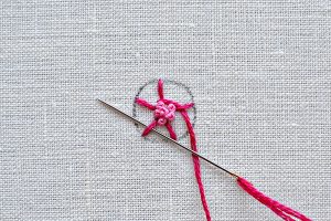 گل برای گلدوزی