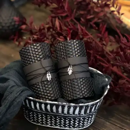 ایده شمع با بیزوکس مشکی