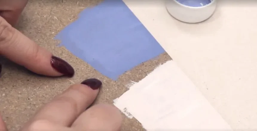 تفاوت رنگ مولتی سورفیس با اکریلیک