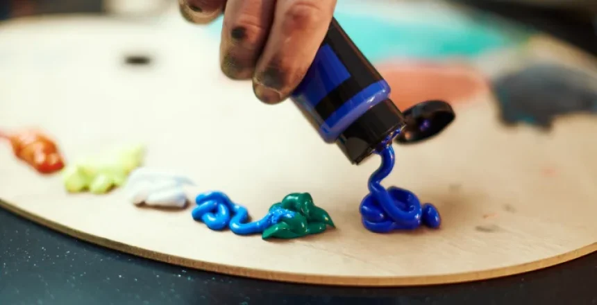 رنگ اکریلیک هنری چیست